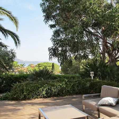 Holiday Ferienhaus Mit Pool *