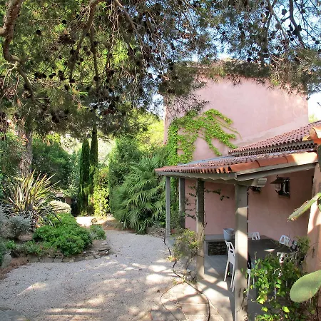 Дом отдыха Holiday Ferienhaus Mit Pool *